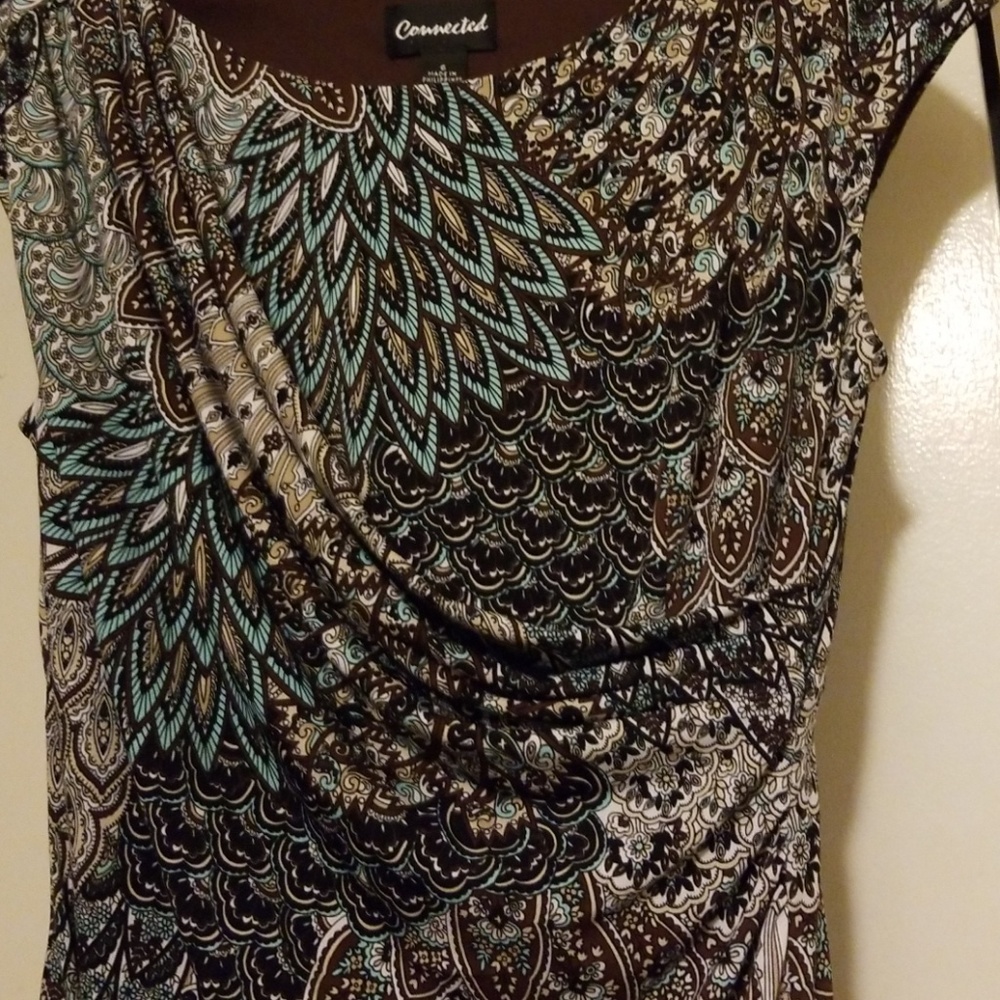 Dress - Picture 3 of 3